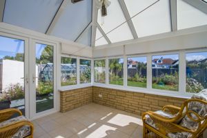 Photo 25- click for photo gallery